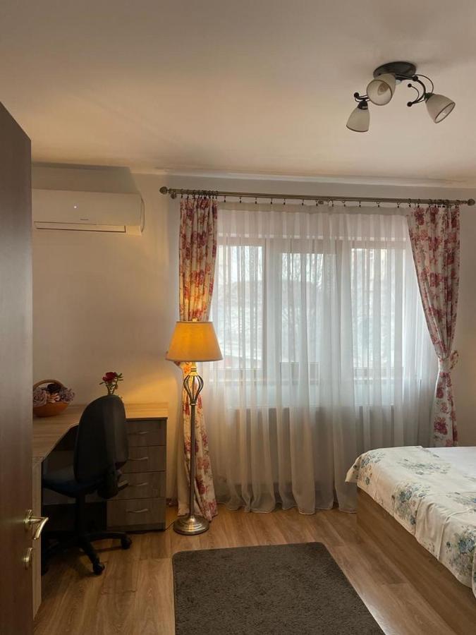 O Sole Mio Aparthotel Bukarest Exteriör bild