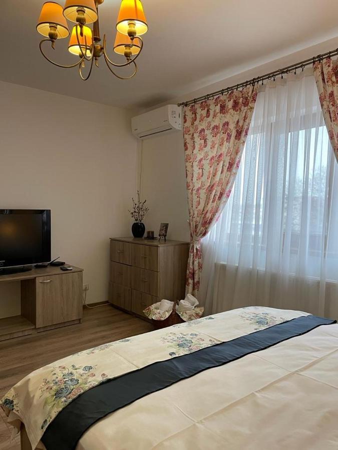 O Sole Mio Aparthotel Bukarest Exteriör bild